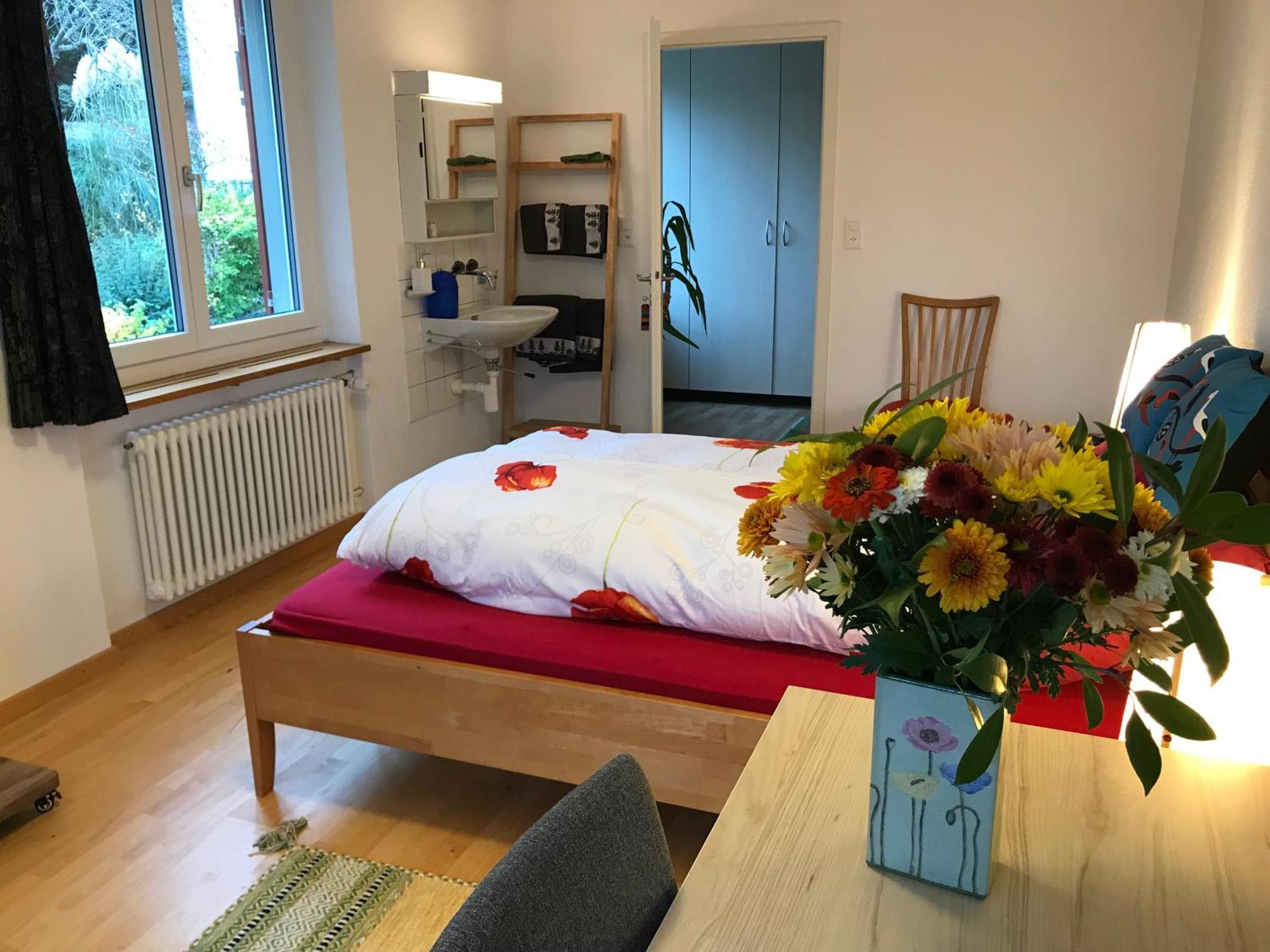 Guest Room Zollikon Zuerich Eksteriør bilde